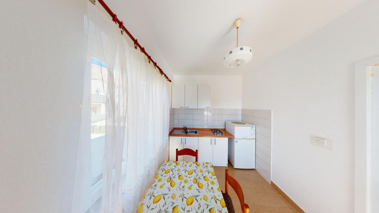 מטינה Apartments Riva מראה חיצוני תמונה