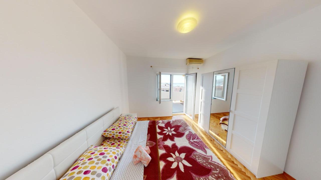מטינה Apartments Riva מראה חיצוני תמונה